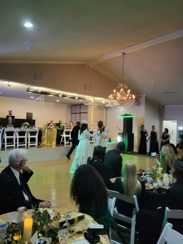Richardson Woman's Club - >V H</a>