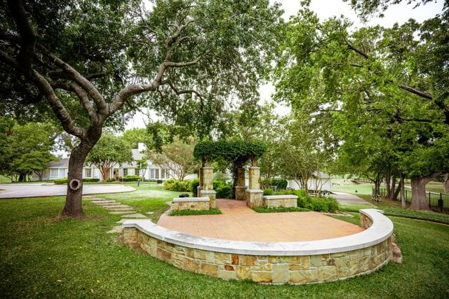 Gazebo at Richardson Woman's Club, a serene venue for weddings and events.
