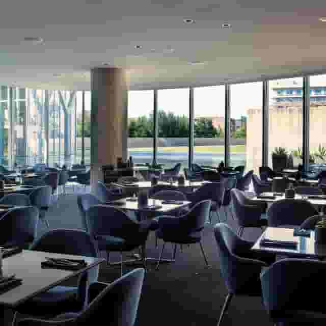 Café Modern