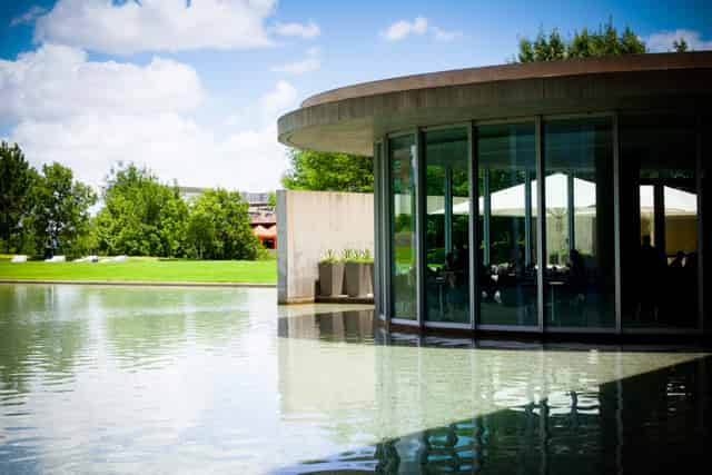 Café Modern
