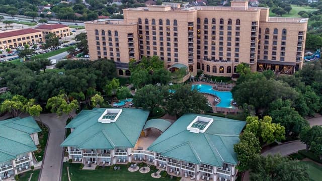 The Ritz-Carlton Dallas +1 more