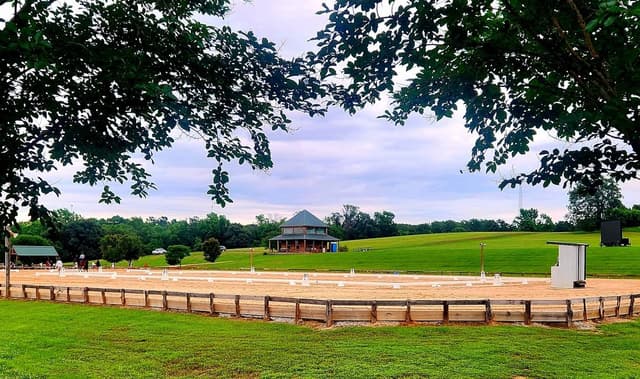 Outdoor show arenas