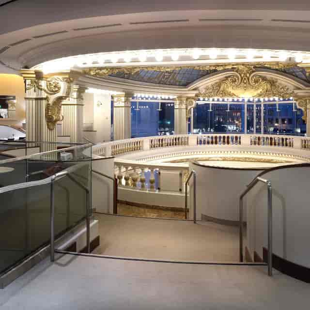Private Dining Room in The Rotunda, elegant venue for high-profile meetings and galas.