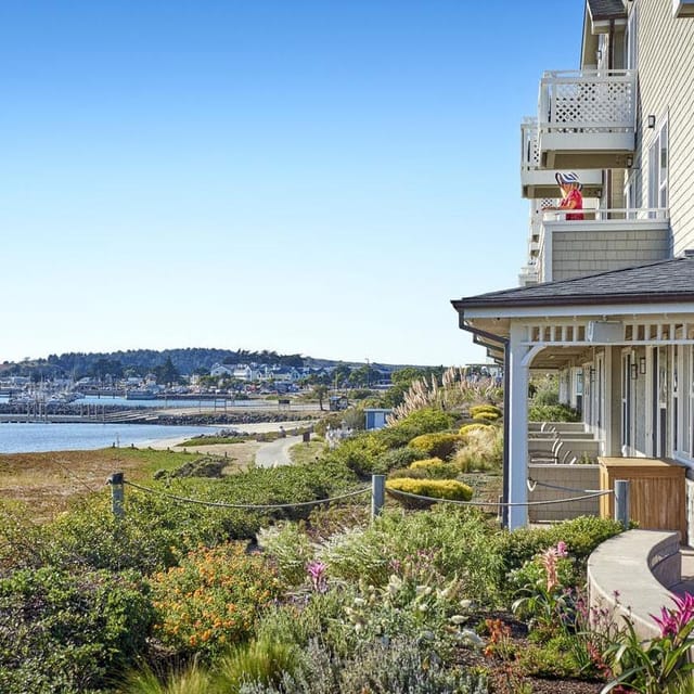 Beach House Hotel Half Moon Bay - >Beach House Hotel</a>