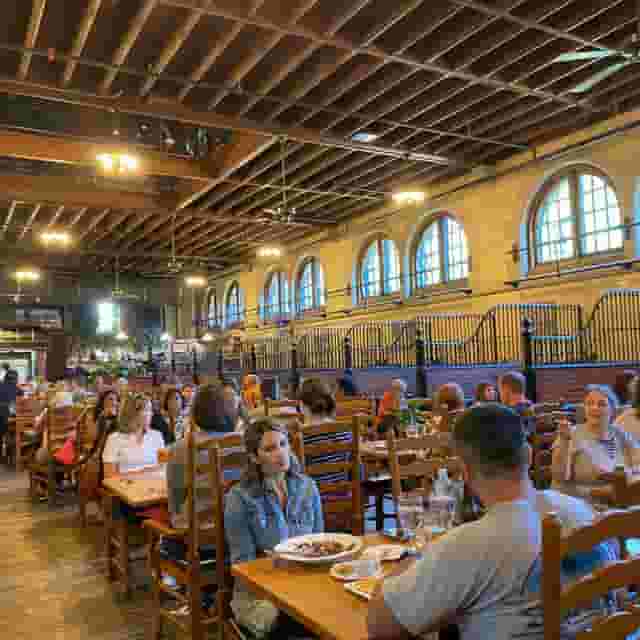 Stable Café Loft