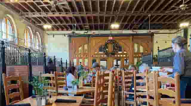 Stable Café Loft