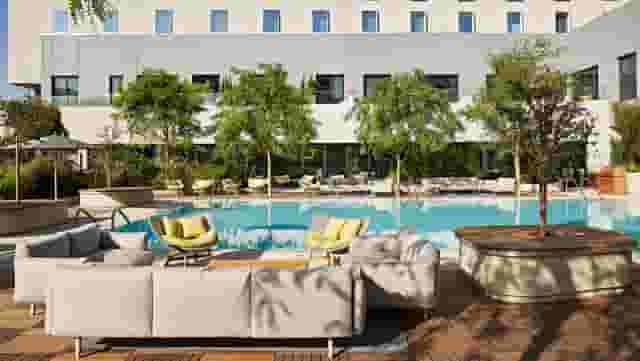 Rooftop Pool Deck