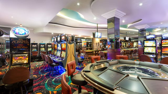 Vibrant casino interior at Crowne Plaza, ideal for corporate events and gatherings.