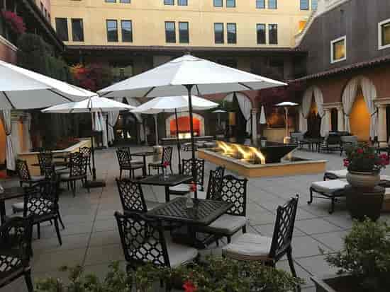 Outdoor patio at Hotel Valencia Santana Row, ideal for events and gatherings.