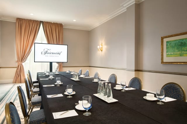 Diplomat Club at Fairmont San Francisco, elegant meeting room for corporate events.