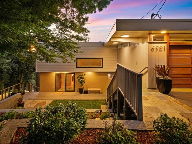 Outdoor terrace at Veranda Hills, modern venue for gatherings and corporate retreats.