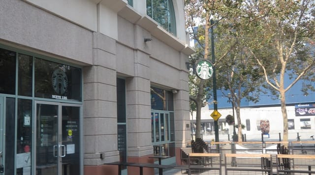 Outdoor patio at Scott's Seafood with casual seating, perfect for meetings and networking.