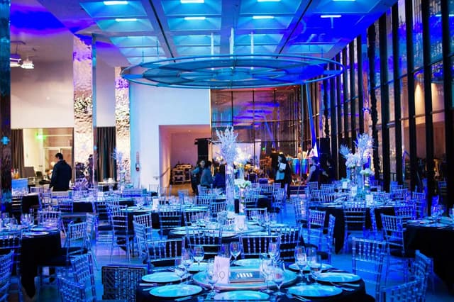 Lalique Lounge