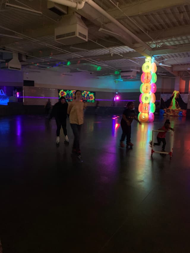 Children's amusement center