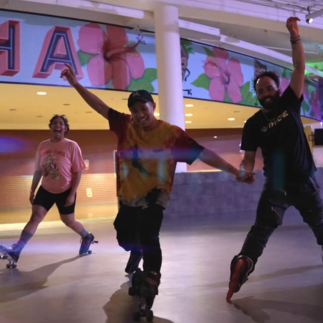 Children's amusement center