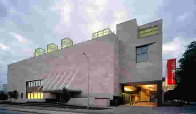 Audrey Jones Beck Building