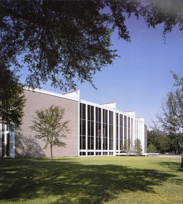 Caroline Wiess Law Building