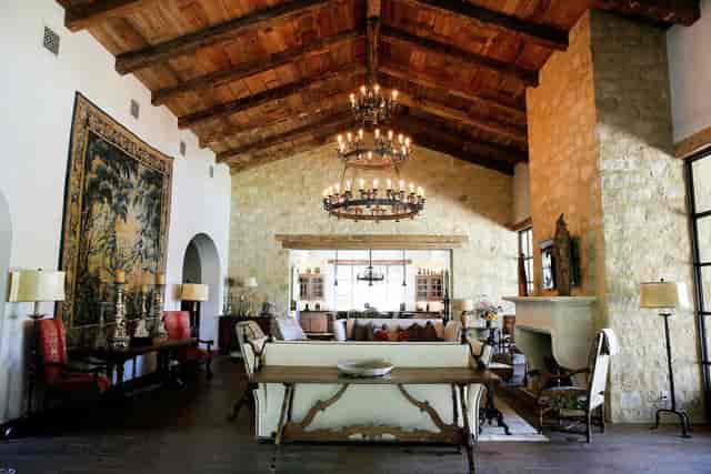 Presidents Room at The Briar Club, elegant venue for gatherings and corporate retreats.