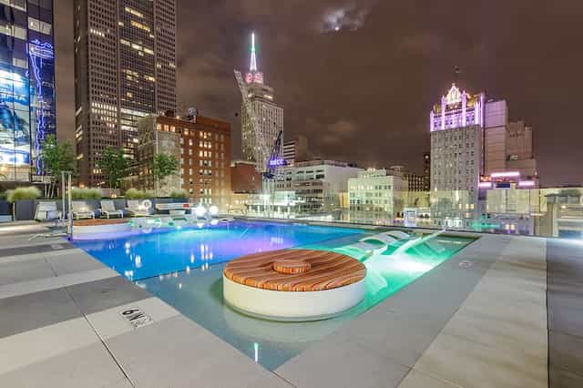 Rooftop pool at Hilton Garden Inn Downtown Dallas, ideal for evening cocktail parties.