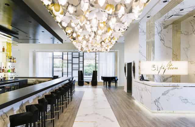 Tulipe Lounge