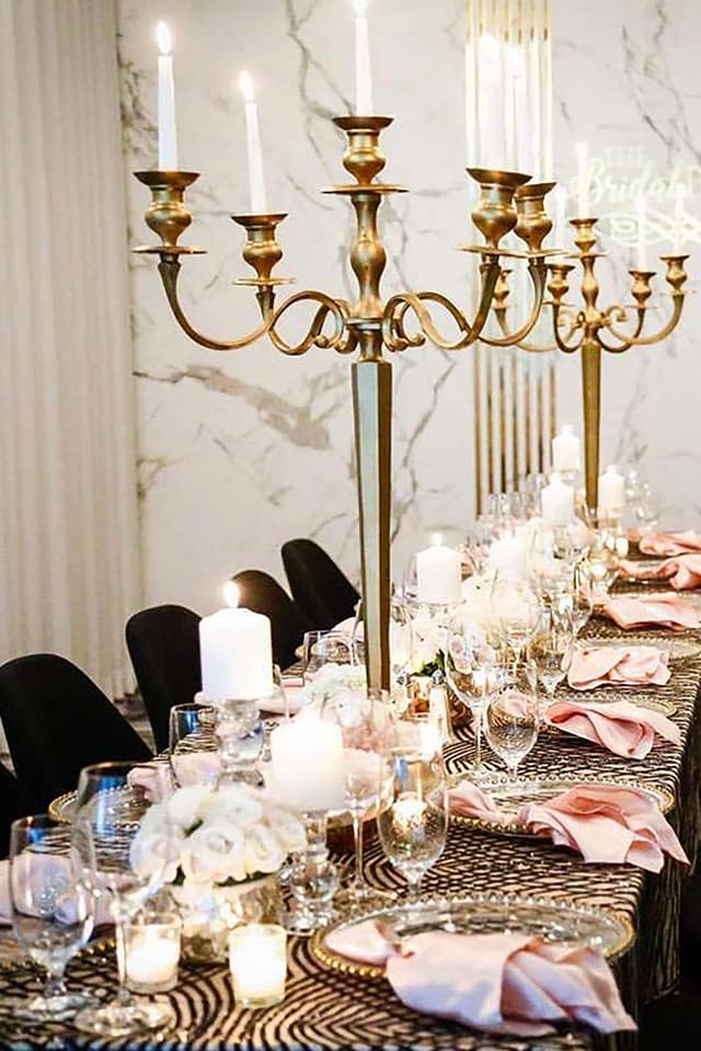 5th Avenue Room