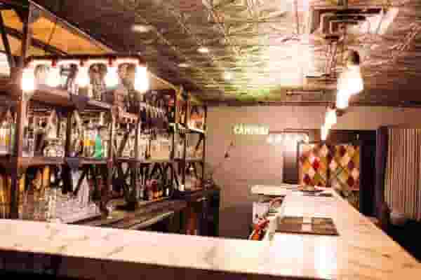 Bar