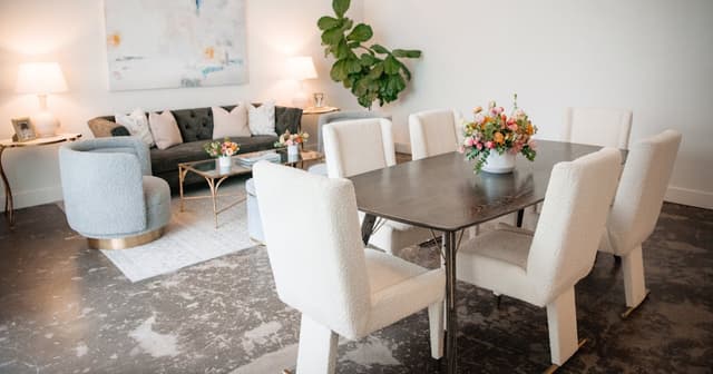 The Champagne Suite