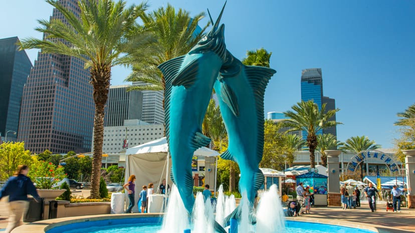 Sculpture of two marlins at Downtown Aquarium, ideal for corporate events and networking.