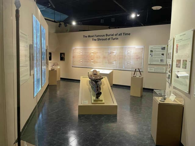 Exhibit Space