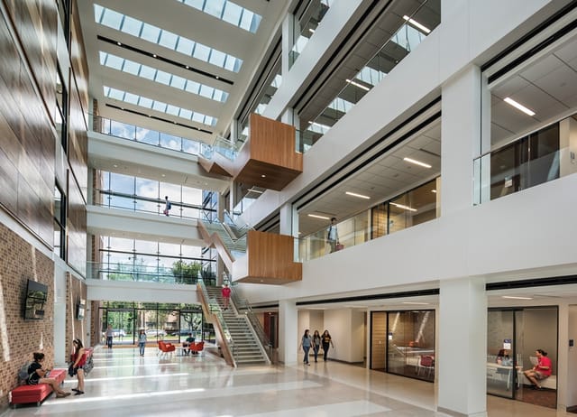 Modern CSHP Atrium at University of St. Thomas, perfect for conferences and workshops.