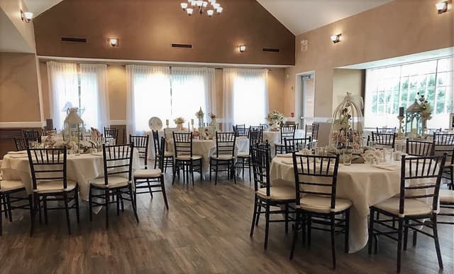 Banquet hall