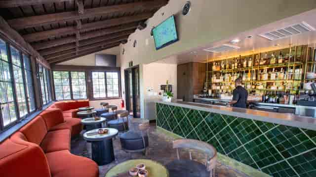 Stylish bar in Mi Cocina, ideal for social events and intimate gatherings.