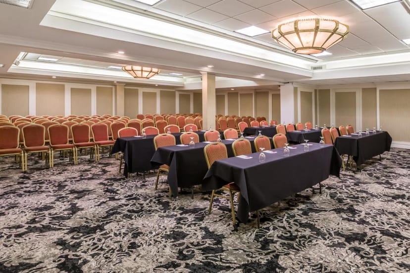 Conference center in Crowne Plaza Houston TX, ideal for meetings and workshops.