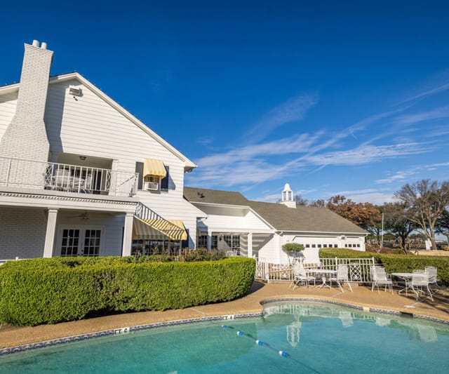 Southfork Ranch outdoor venue with pool, ideal for weddings and corporate events.