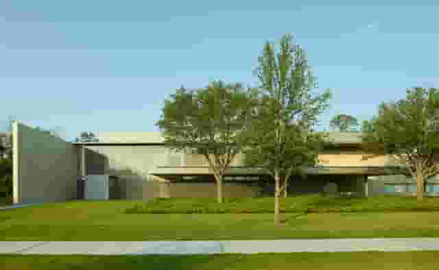 Edward Rudge Allen III Education Center & Chao Foundation Green Garden
