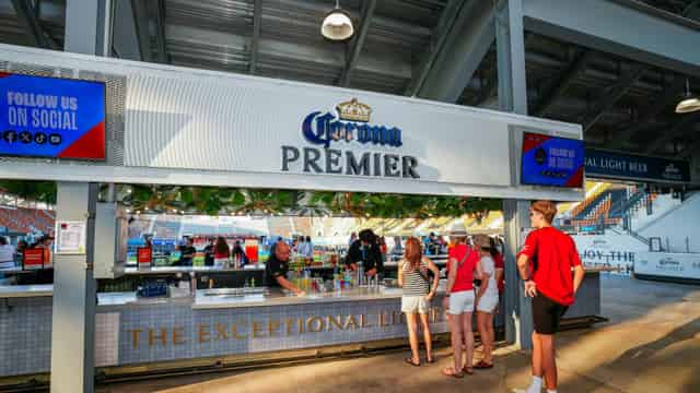 Corona Premier Bar