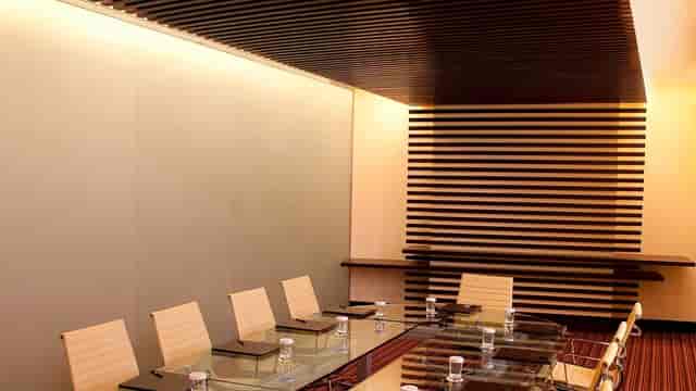 Modern meeting room at Four Points Sheraton Riyadh for corporate events and presentations.