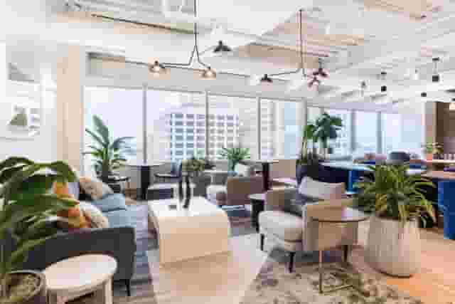 Onyx Lounge
