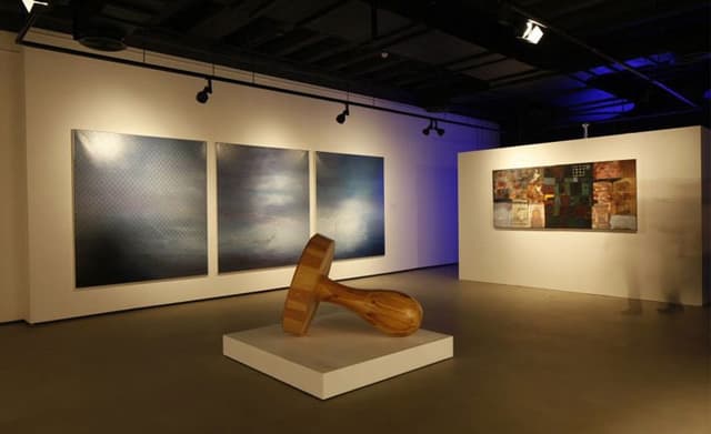 Gallery Naila