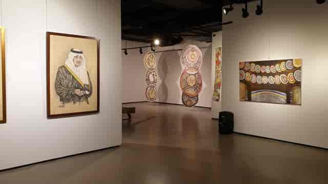 Gallery Naila - >Abdulwahhap Otaif</a>