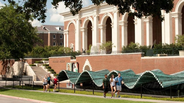 Algur H. Meadows Founder’s Room at SMU: Elegant outdoor venue for events and gatherings.