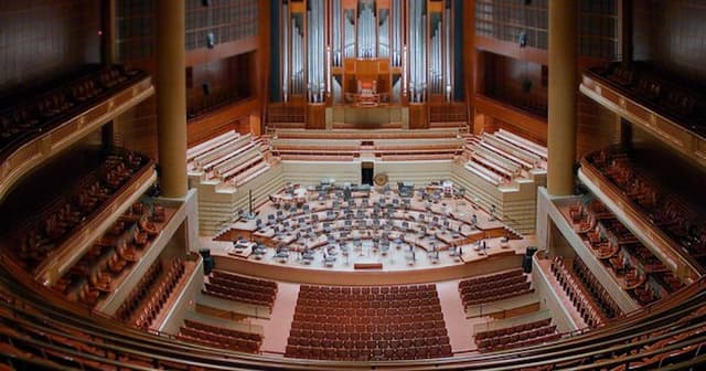 Morton H. Meyerson Symphony Center