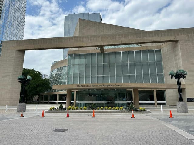 Morton H. Meyerson Symphony Center