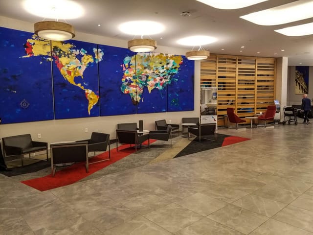 American Airlines NEW Admirals Club ...