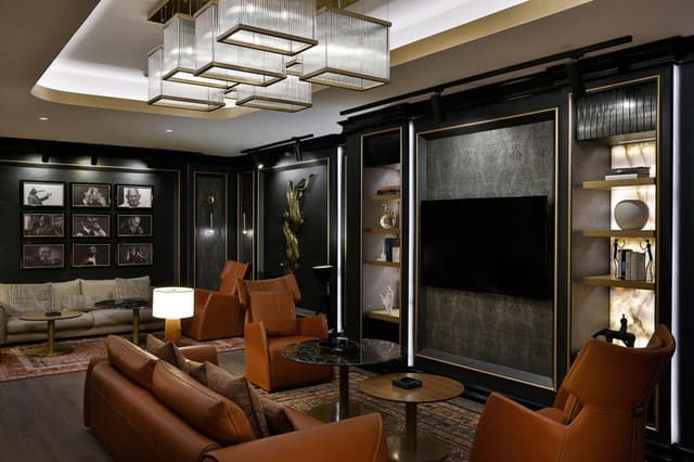 executive lounge