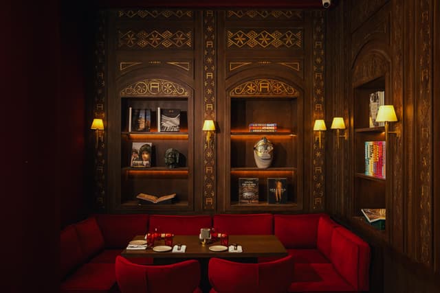 piano bar