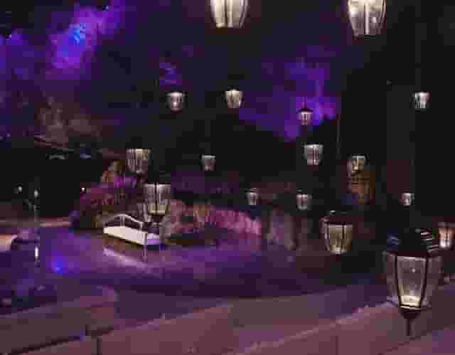 Al Tanhat Hall