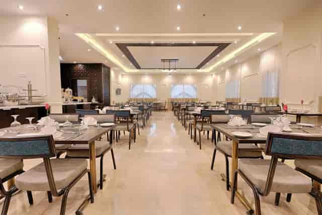 Elegant dining space in Al Joud Boutique Hotel, ideal for corporate events and banquets.