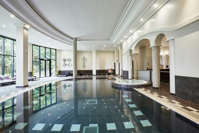 Hôtel***** & Spa Le Pavillon
