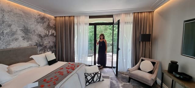 Hôtel***** & Spa Le Pavillon